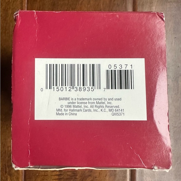 Happy Holidays Barbie Ornament collectors NIB - Picture 9 of 13